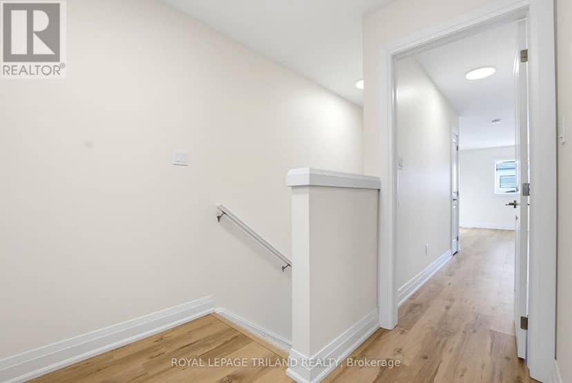 776 Banyan Lane — photo 15 of 33