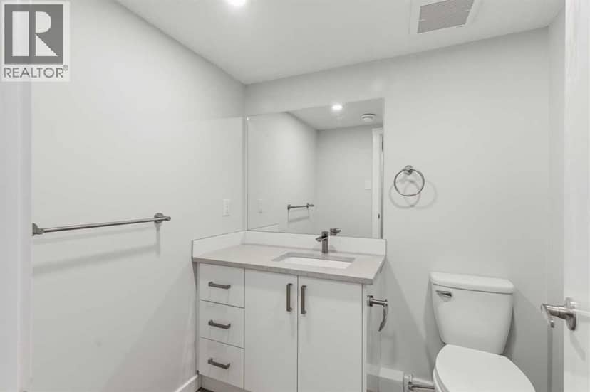 30 / 32 Dalton Bay NW — photo 37 of 40