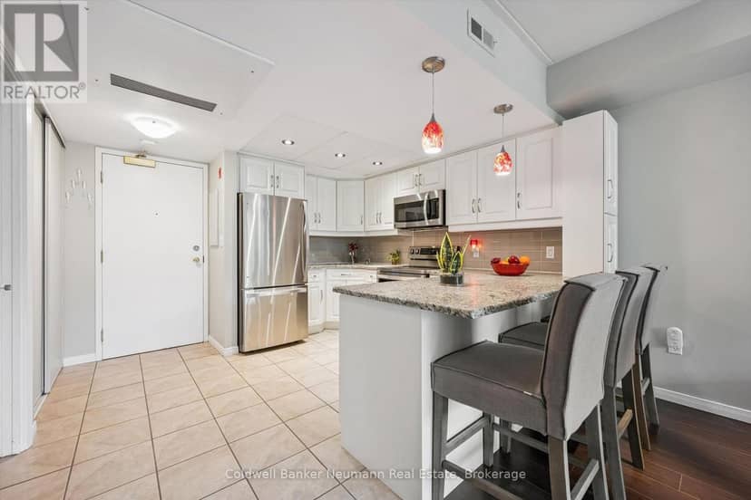 314 - 105 Bagot Street — photo 9 of 32