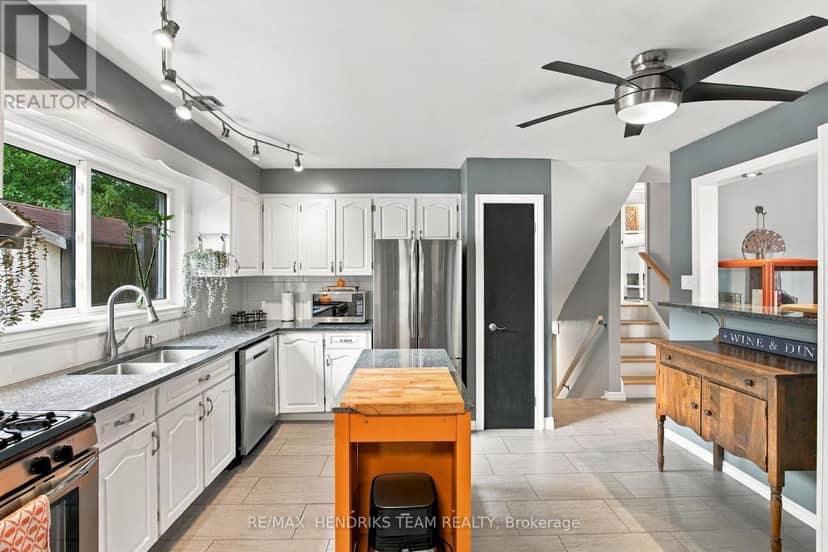 94 Bellingham Drive — photo 11 of 40