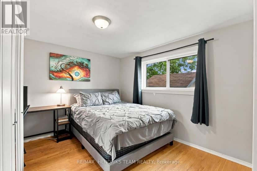 94 Bellingham Drive — photo 16 of 40