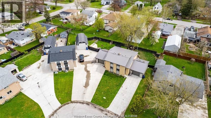 10-10.5 Vanier Drive — photo 20 of 24