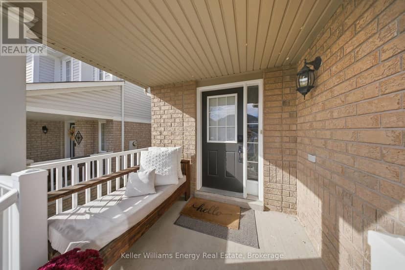 8 Quackenbush Street, Clarington, photo 3