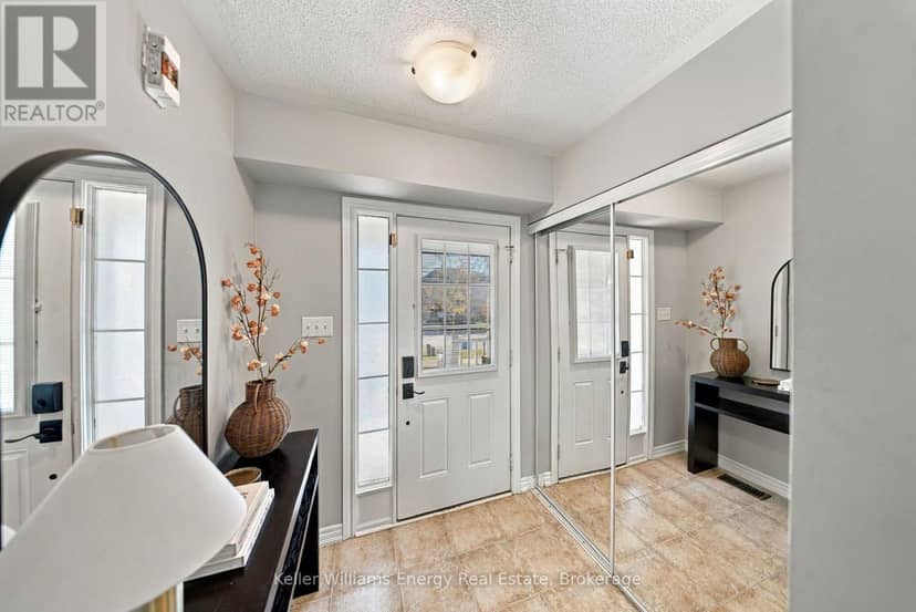 8 Quackenbush Street, Clarington, photo 4