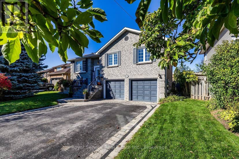 102 Foxhunt Trail, Clarington, photo 2