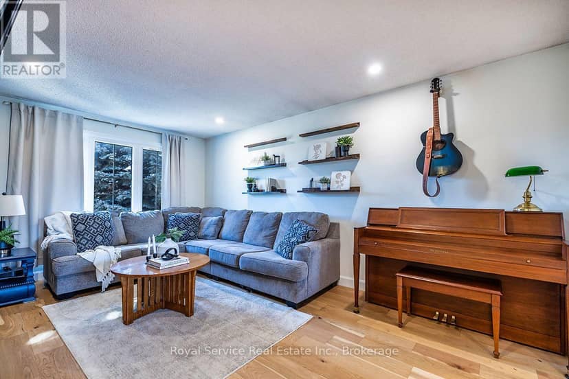 102 Foxhunt Trail, Clarington, photo 4