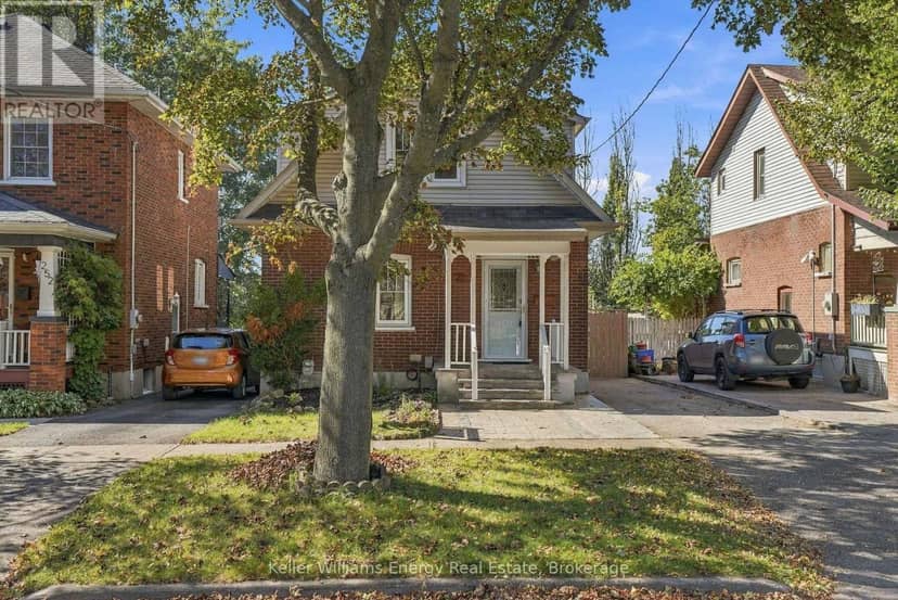 256 Grooms Avenue, Oshawa