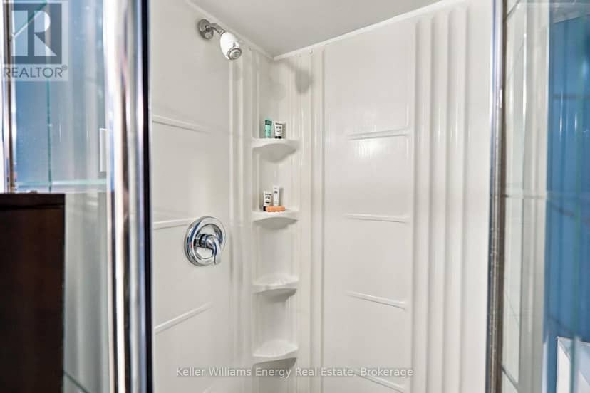 256 Grooms Avenue — photo 29 of 40