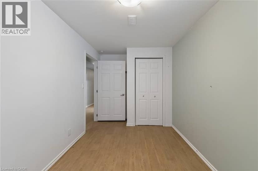 11 HACKBERRY Lane — photo 29 of 38