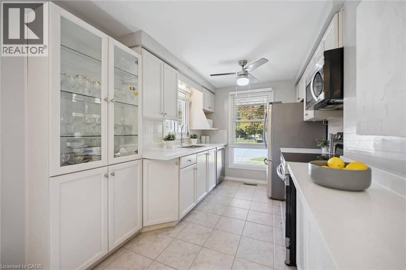 11 CALEDON Court — photo 13 of 40