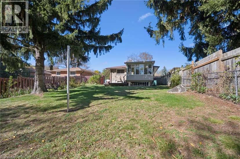 11 CALEDON Court — photo 36 of 40