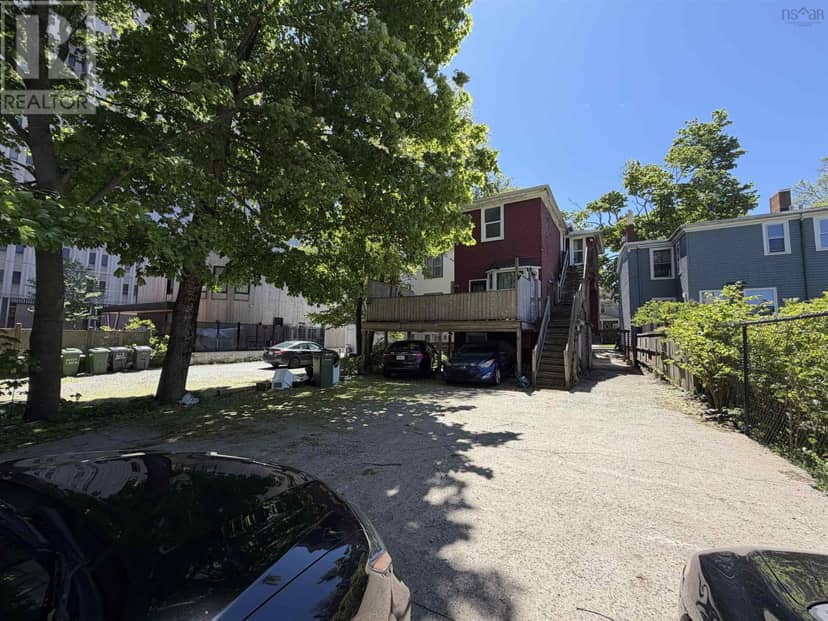 1465 Carlton Street — photo 4 of 13