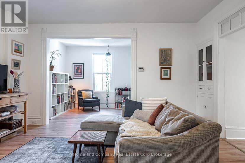 18 Robinson Street — photo 15 of 40
