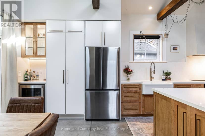 18 Robinson Street — photo 20 of 40
