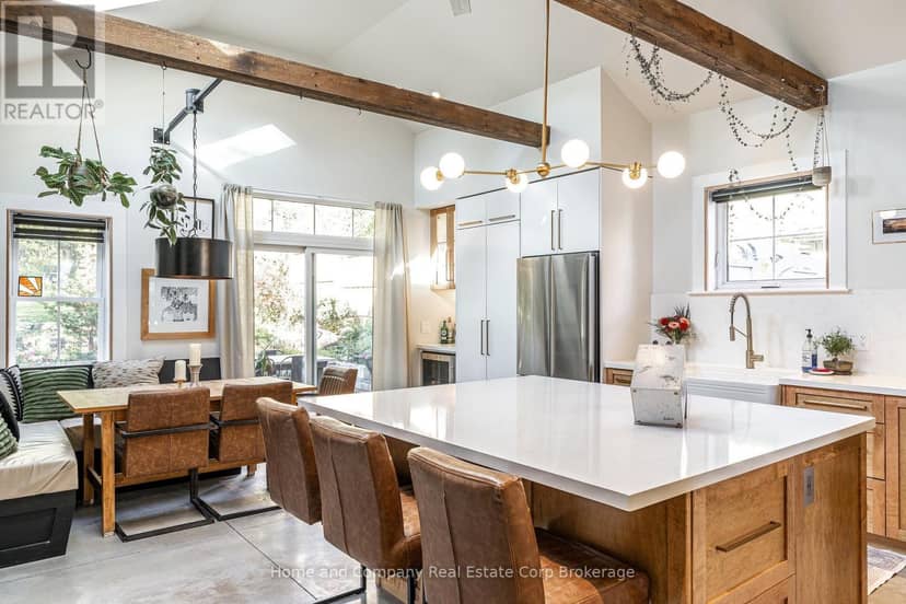 18 Robinson Street — photo 28 of 40