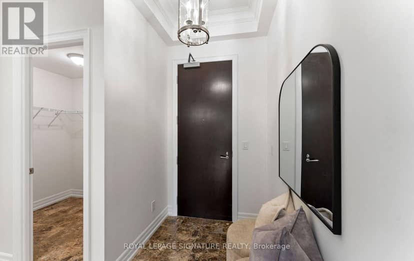337 - 21 Burkebrook Place — photo 28 of 40