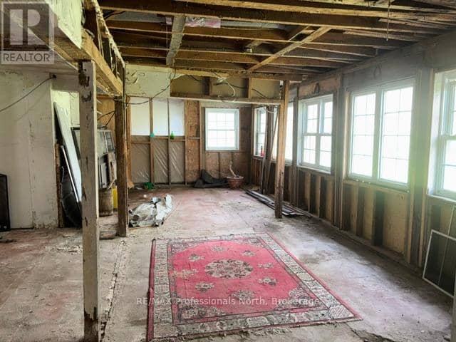 3044 Gelert Road — photo 15 of 40