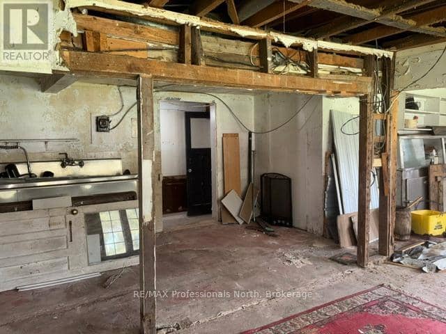 3044 Gelert Road — photo 5 of 40