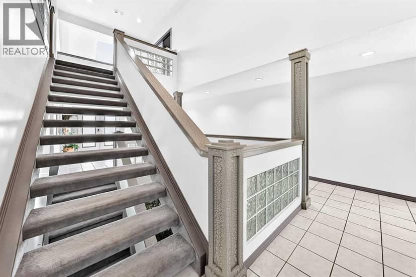 63 Blueridge Close — photo 16 of 40