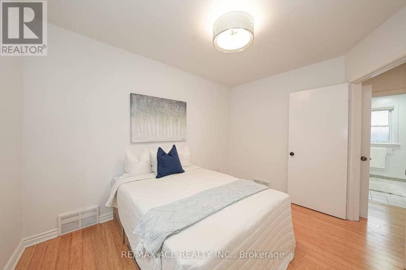 59 Lilian Drive — photo 9 of 27