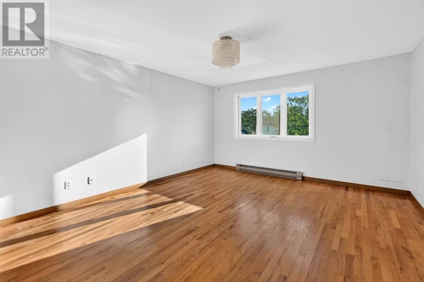 4 Inverness Place — photo 23 of 40