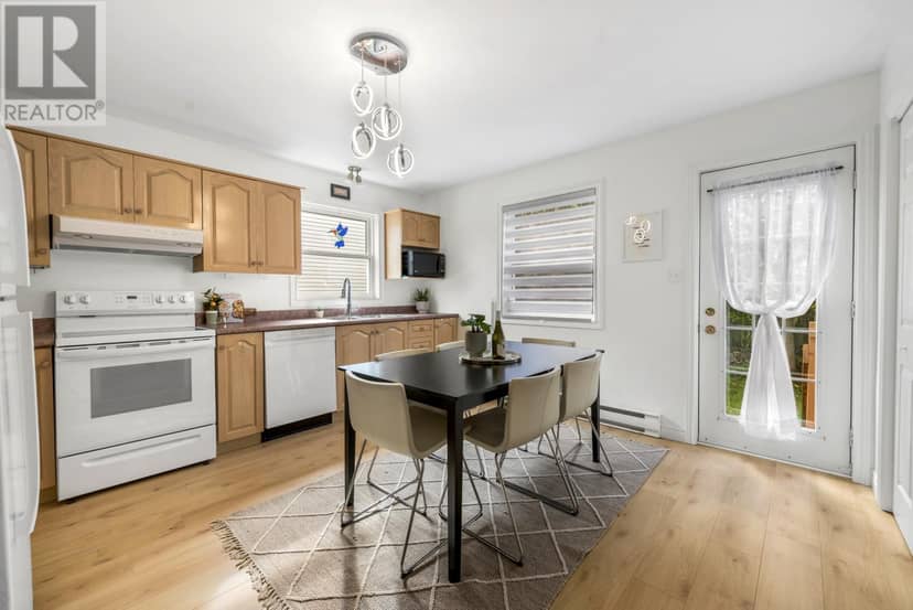 7 Brine Street — photo 18 of 40