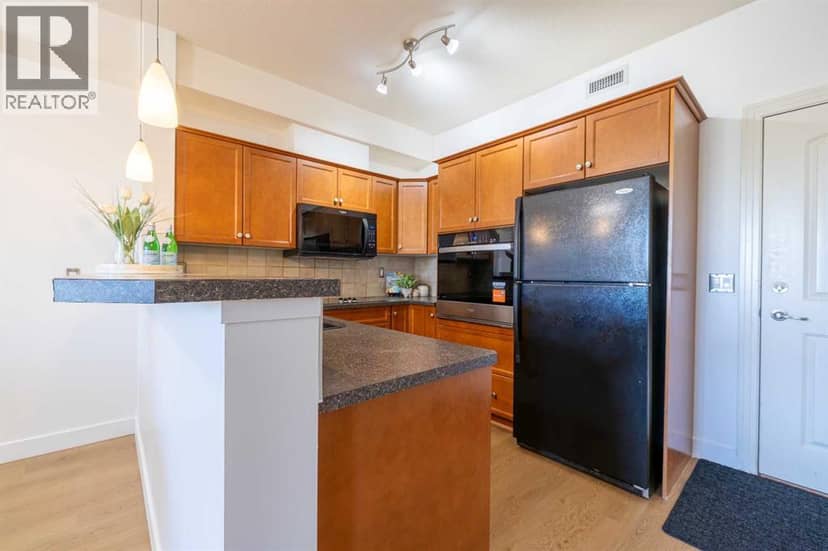 526, 26 Val Gardena View SW, Calgary, photo 2