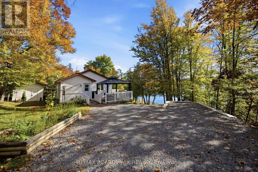 125 Pike Lake Route 11 Road, Tay Valley, photo 3