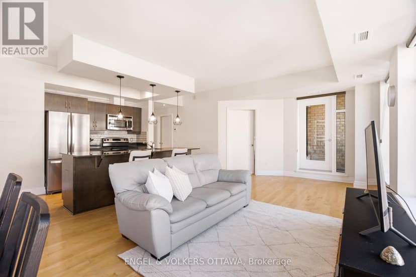 711 - 235 Kent Street — photo 16 of 40