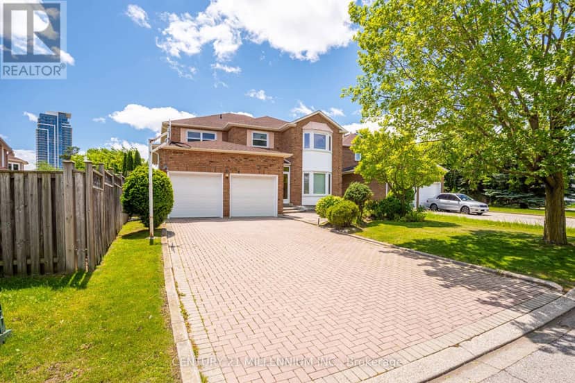 50 Piccadilly Road, Richmond Hill, photo 2