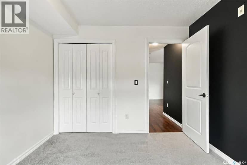 A110 103 Wellman CRESCENT — photo 24 of 40