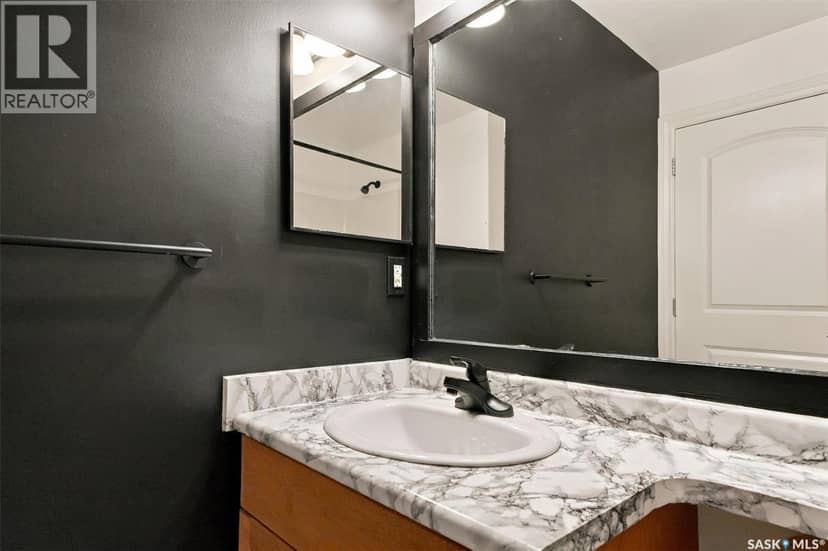 A110 103 Wellman CRESCENT — photo 25 of 40