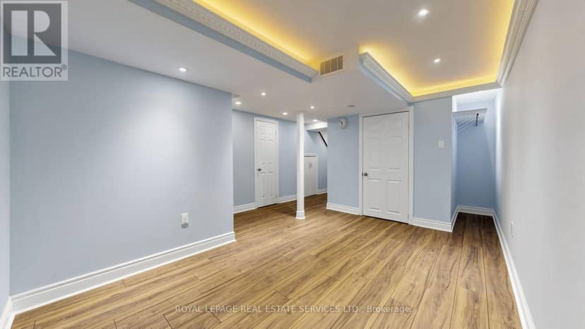 668 Madame Street — photo 35 of 40