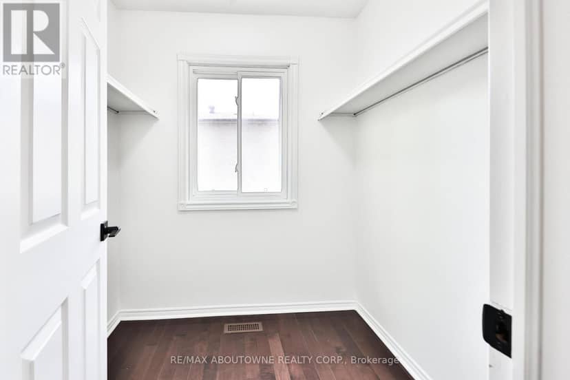 2 - 4635 Regents Terrace — photo 24 of 36