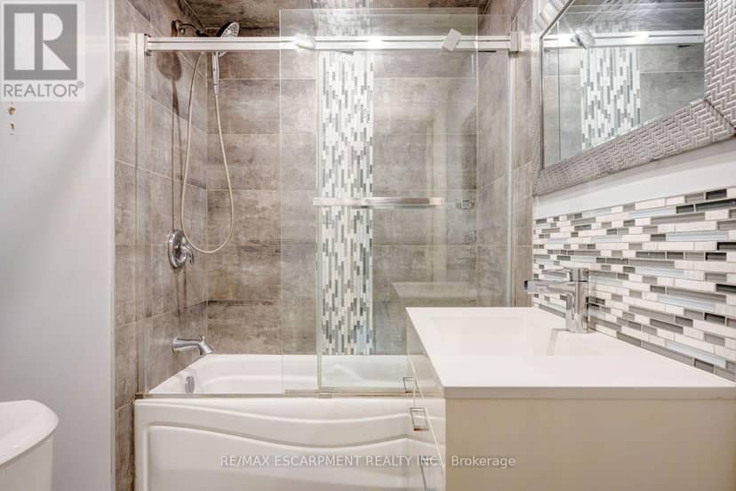 13 Holmstead Court — photo 30 of 40