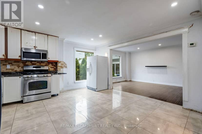 13 Holmstead Court, Brampton, photo 5