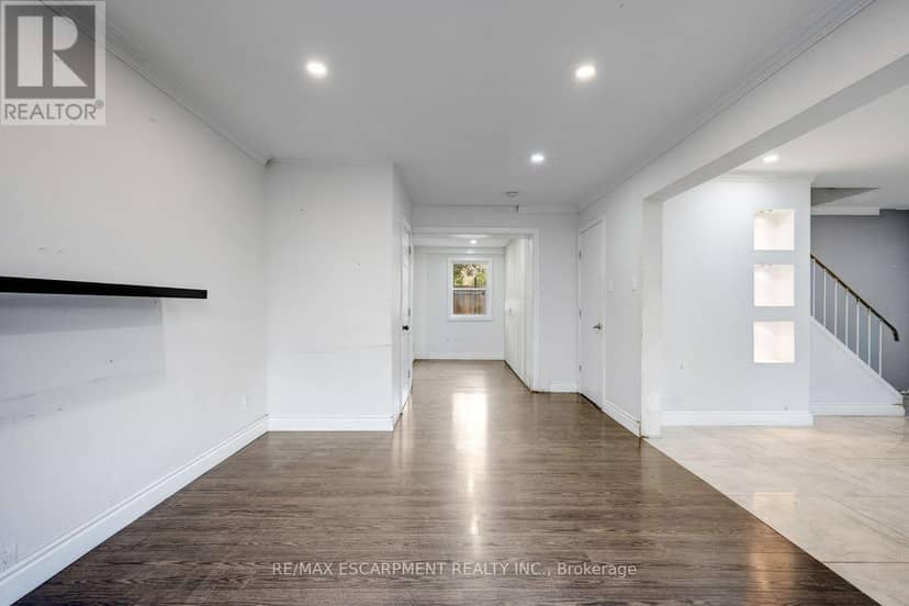 13 Holmstead Court, Brampton, photo 7