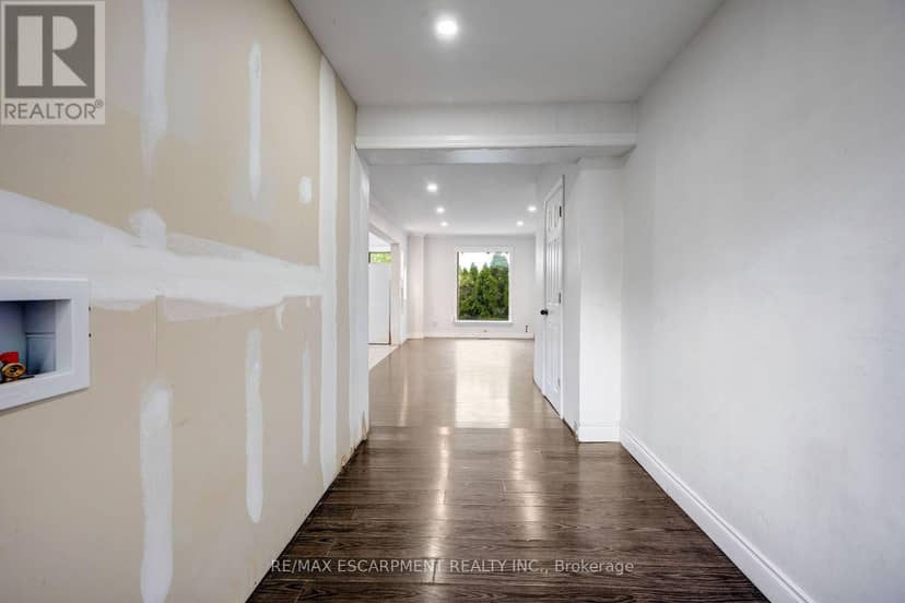 13 Holmstead Court, Brampton, photo 8