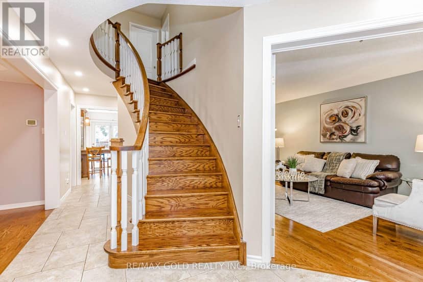 93 Lauchlin Crescent, Halton Hills, photo 3