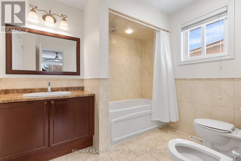 100 Princeton Terrace — photo 30 of 40