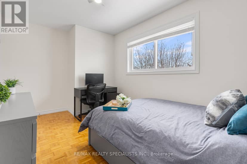 100 Princeton Terrace — photo 36 of 40
