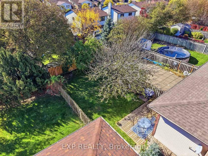 6348 Atherly Crescent — photo 36 of 40