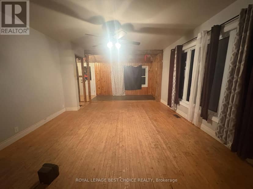 885431 Highway 65 W — photo 19 of 28