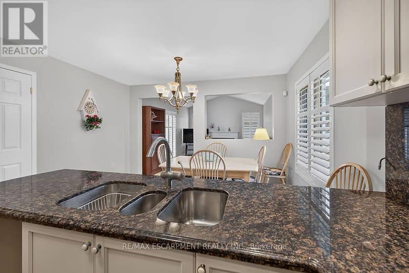166 Toby Crescent, Hamilton, photo 8
