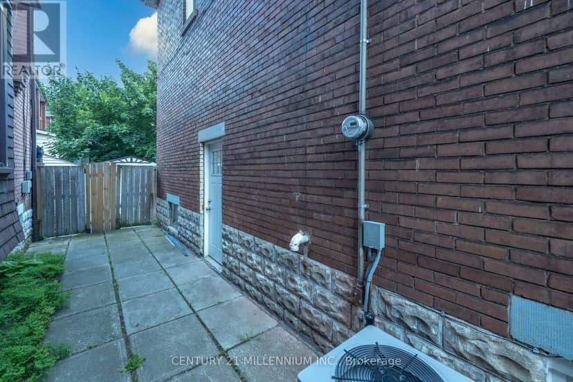 242 Balmoral Avenue N, Hamilton, photo 4