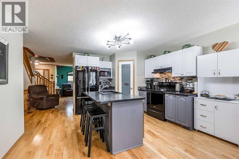 406, 165 South Ridge Drive SE — photo 14 of 40