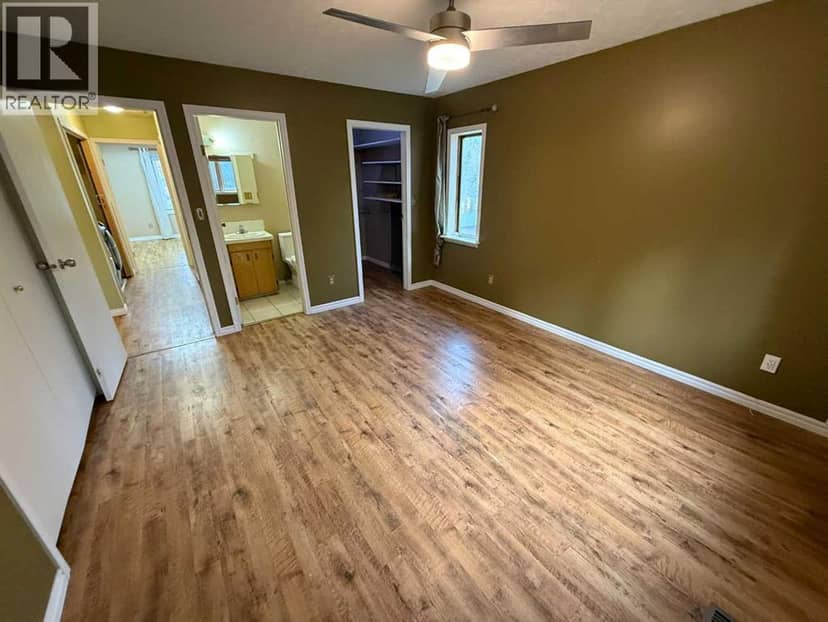 9, 23518 Highway 16 — photo 11 of 39