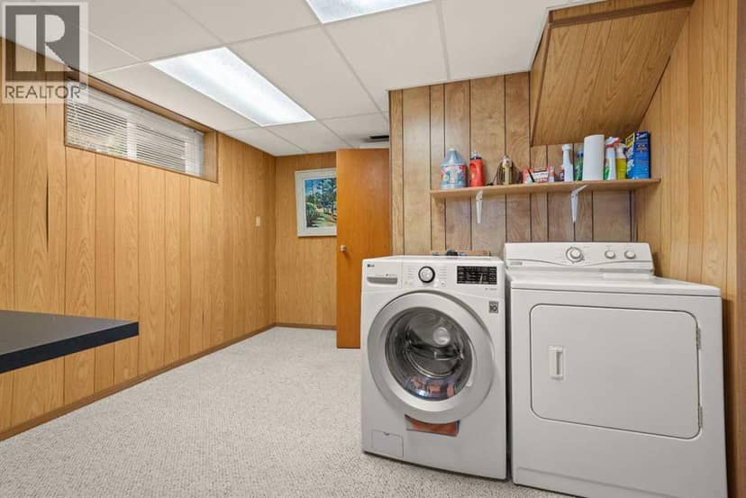 616 6 Street SE — photo 36 of 40