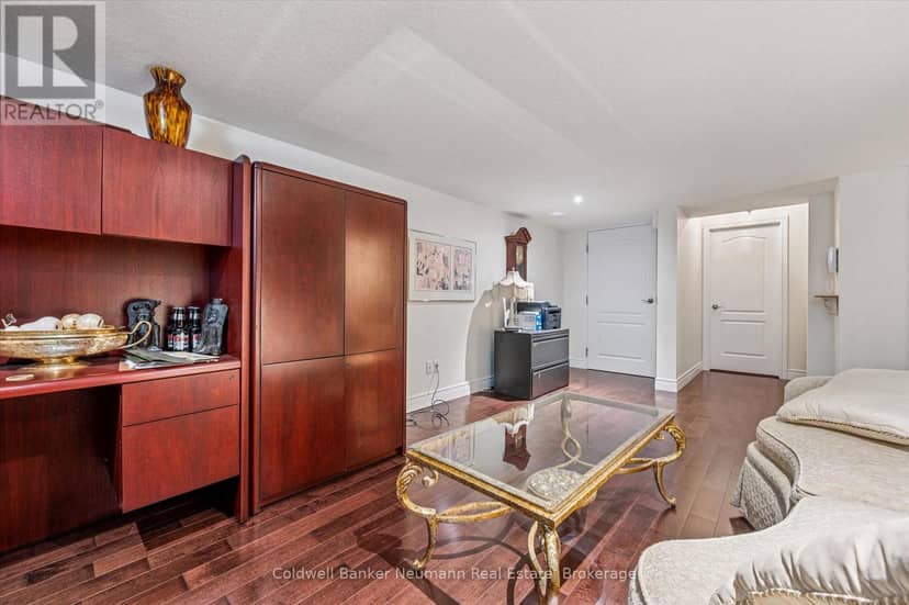 20 - 255 Summerfield Drive — photo 33 of 35