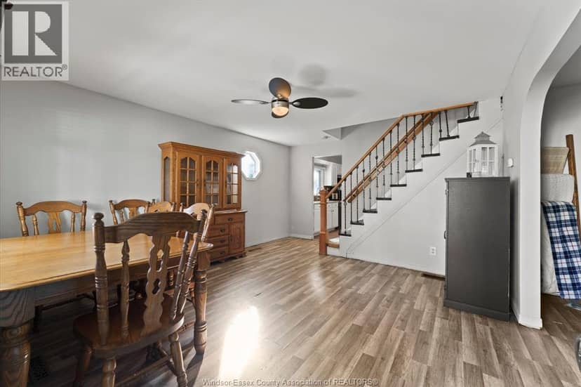 524 Broadway Street — photo 10 of 33